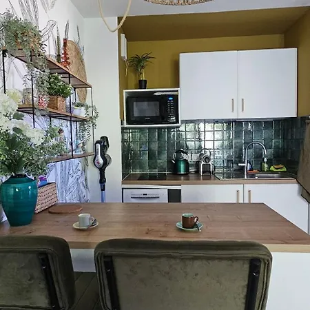 Pause Luzienne A Deux Pas De La Apartament *